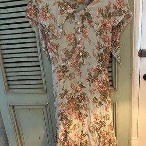 Very special April Cornell Floral Button-Up Dress with Ruffled Collar and slip